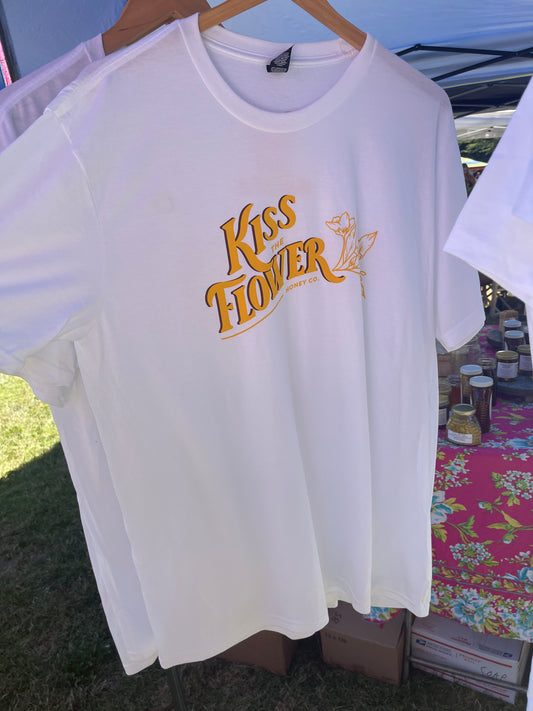 Kiss the Flower Uni-Sex T-Shirt
